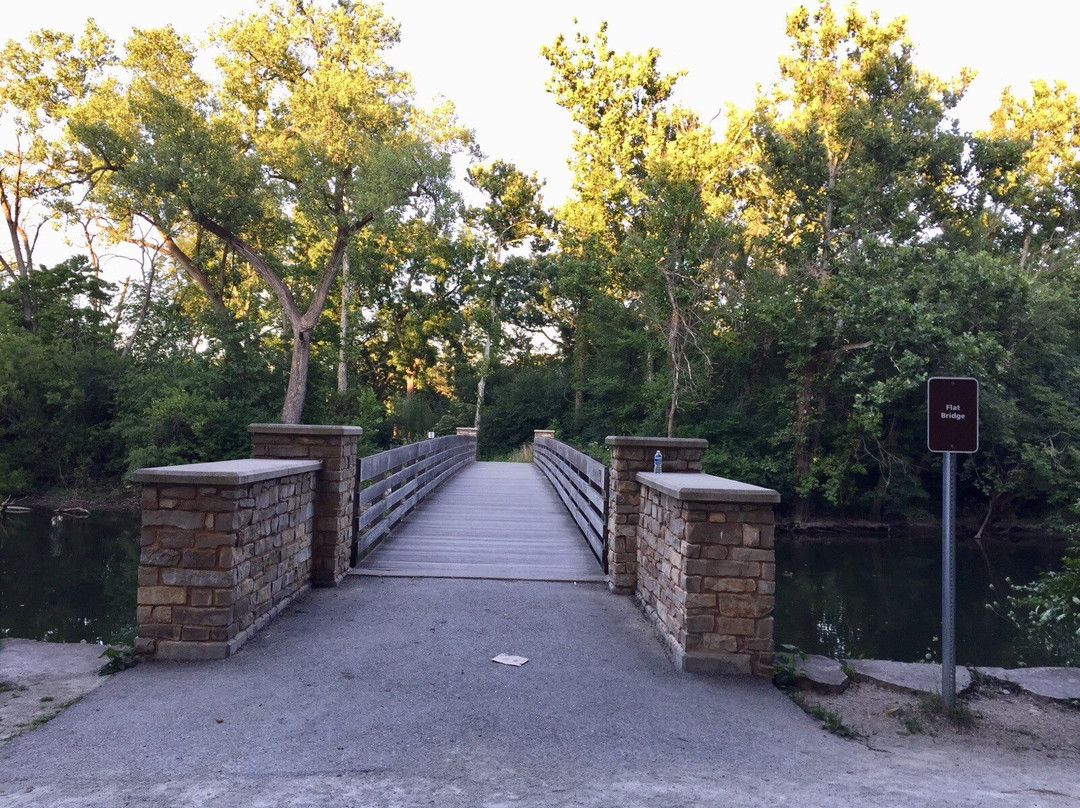 Fullersburg Woods Nature Education Center-奥克布鲁克必去景点