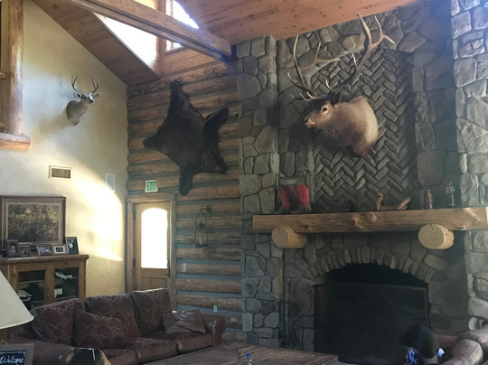 Circle Bar B Guest Ranch主图