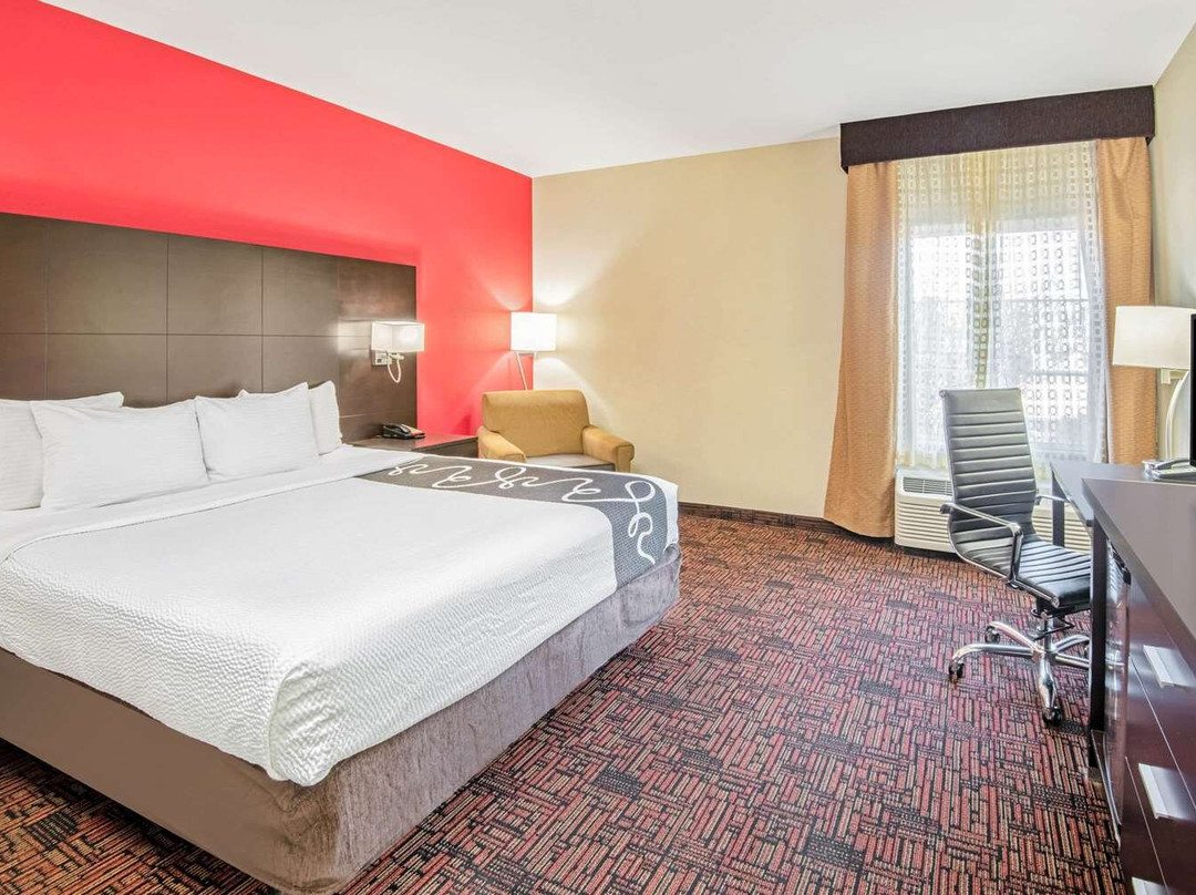 La Quinta Inn & Suites by Wyndham Elk City主图