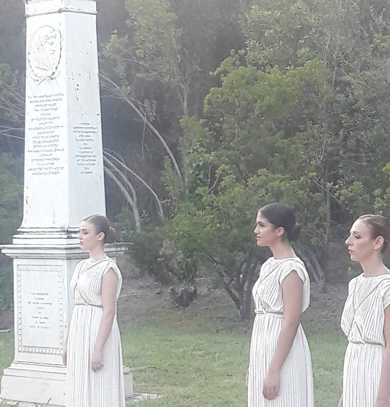 Monument Baron Pierre de Coubertin-奥林匹亚必去景点