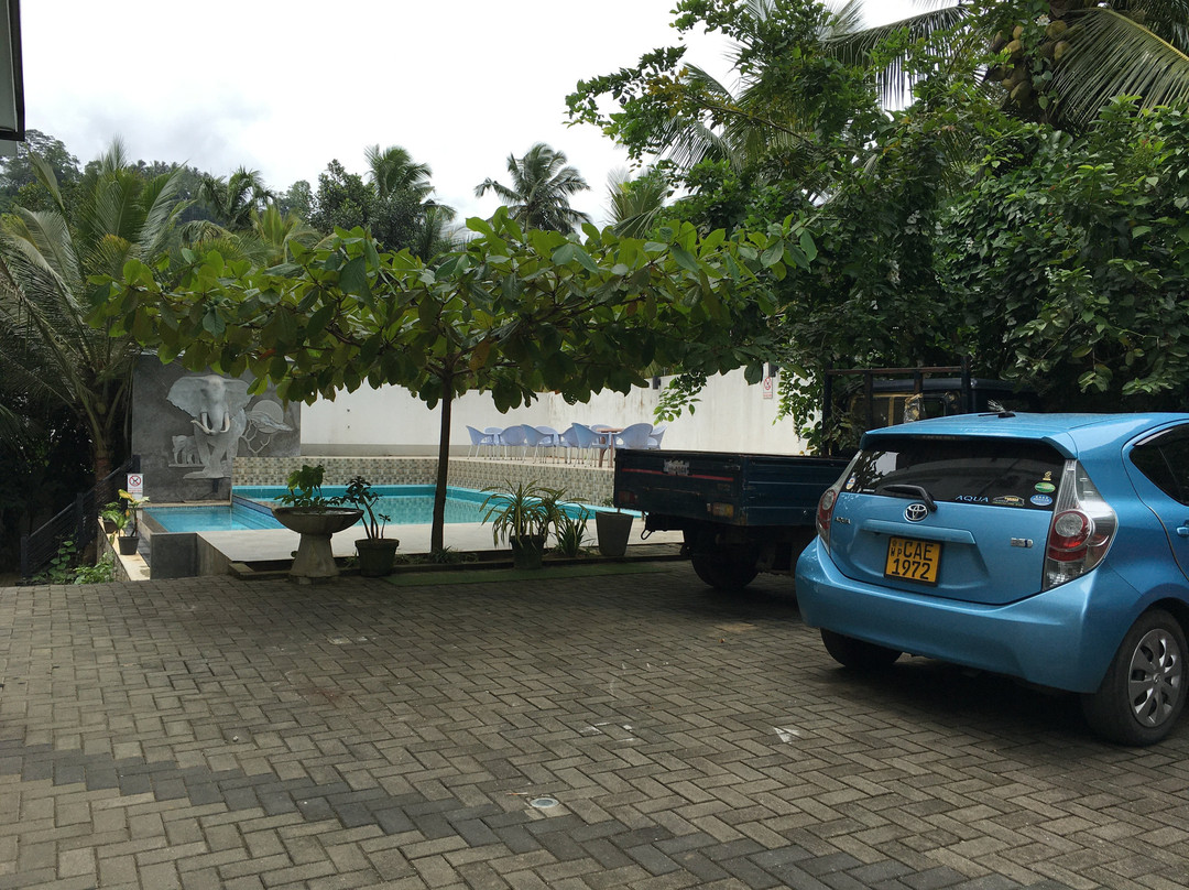 Lavenro Hotel & Resort主图