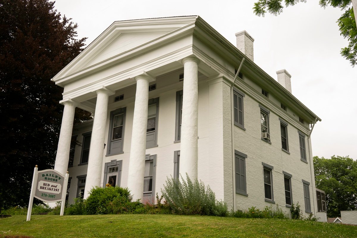 Bailey House Bed and Breakfast-浴室