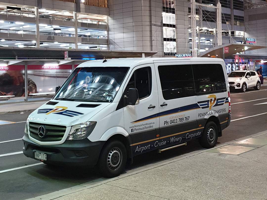 Peninsula Airport Transfers景点图片
