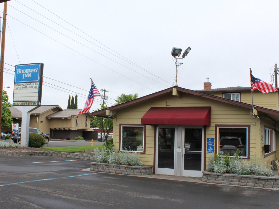 Rodeway Inn Medford主图