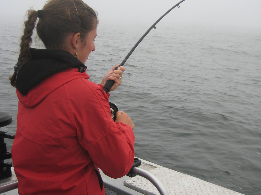 Invictus Charters-纳奈莫必去景点