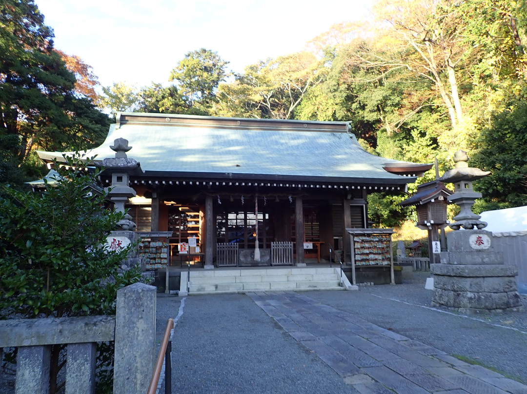 Kawawa Shrine-二宫町必去景点