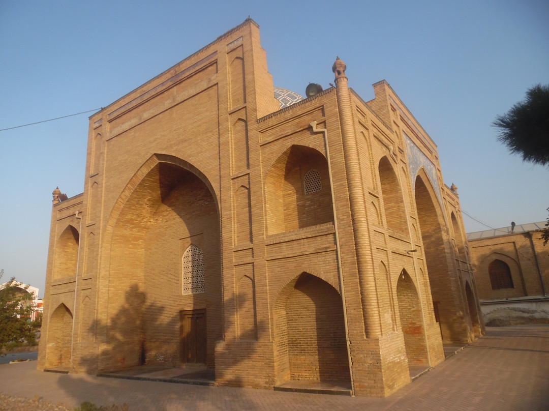 Mausoleum of Sheik Muslekheddin-苦盏必去景点