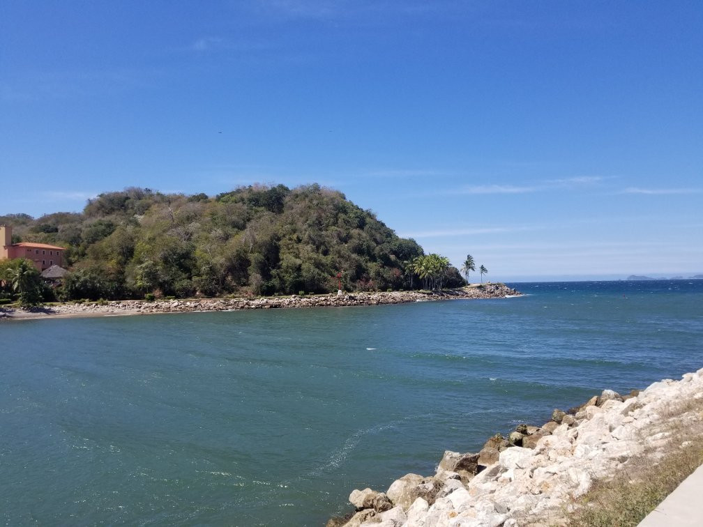 Barra Navidad-曼萨尼约必去景点