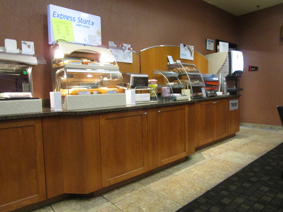 Holiday Inn Express & Suites Vernal - Dinosaurland By IHG主图