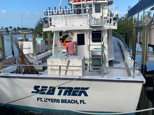 Sea Trek Fishing-迈尔斯堡海滩必去景点