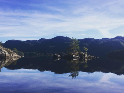 Base Camp Litlandstrand-弗莱克菲尤尔必去景点