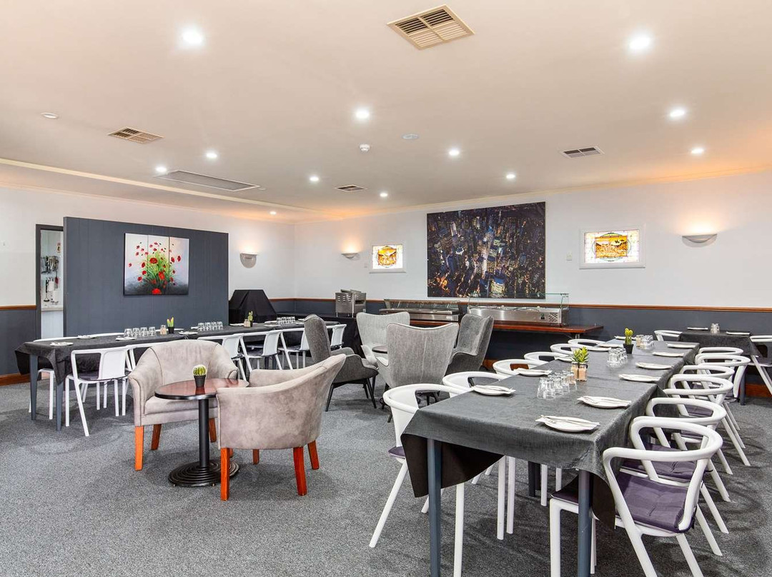 安扎克高速公路康福特茵酒店主图