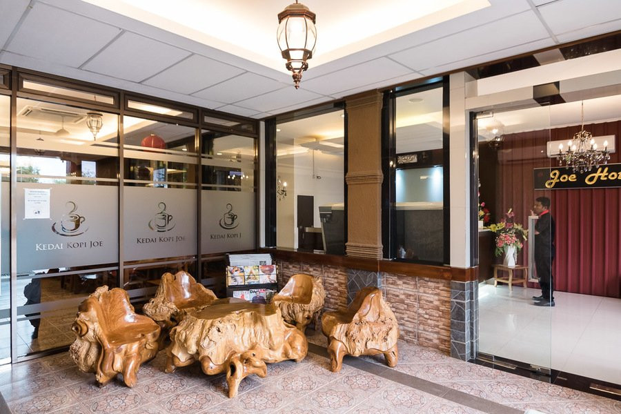 Joe Hotel主图