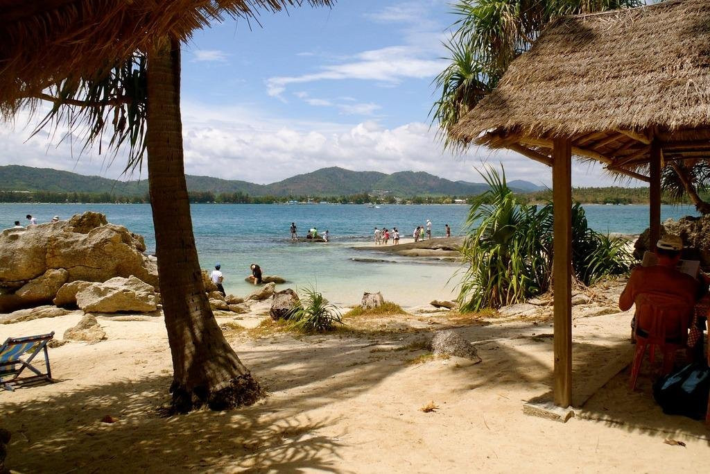 Phuket Longtail Boat Rentals-拉威必去景点