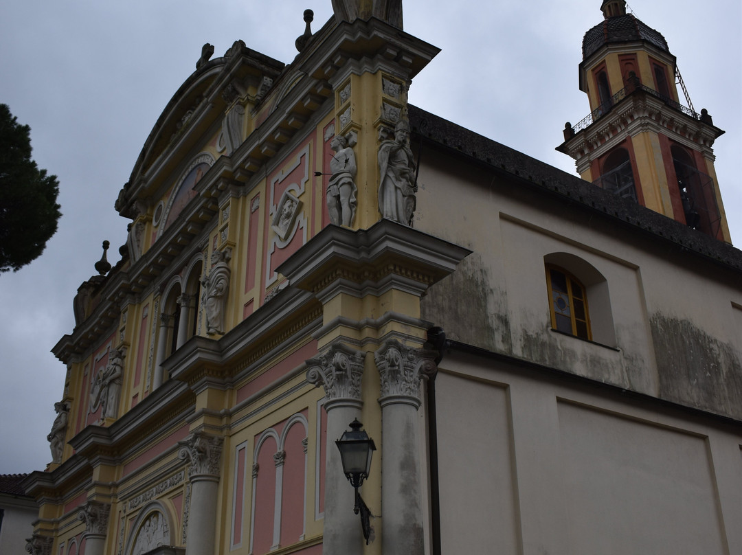 Chiesa San Pietro di Novella-拉帕洛必去景点