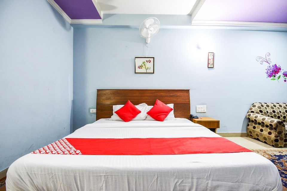 OYO 26734 River Bank主图