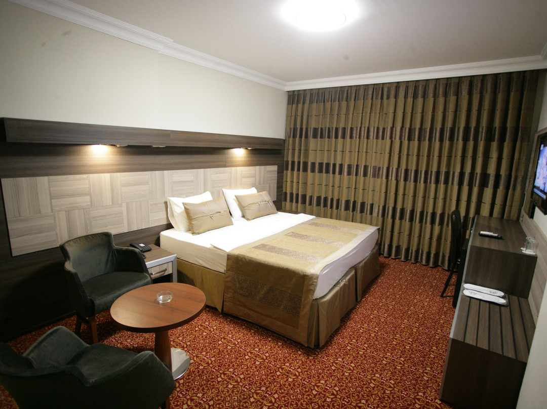 Akbayir酒店住宿-Hotel Guven