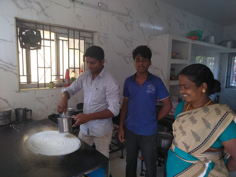 Sri Silver Inn Annex主图