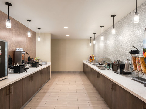 克洛维斯拉昆塔温德姆套房酒店主图