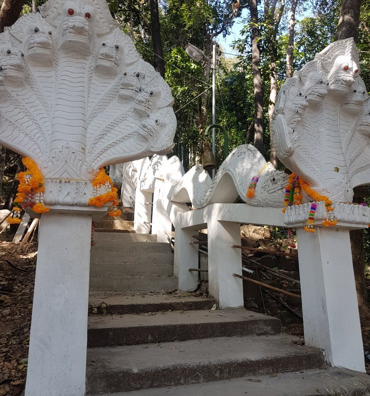 Phra That Phu Phek-藩那尼空必去景点