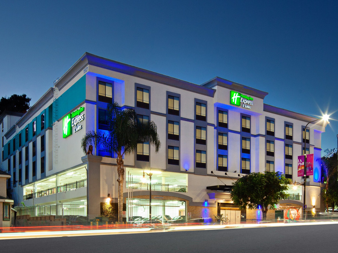 好莱坞星光大道快捷假日酒店主图