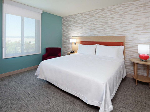 阿拉梅达奥克兰机场希尔顿惠庭酒店主图