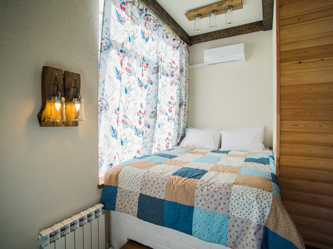 Pivovarnya Lebedevykh Ta Yeshyo Ptitsa主图