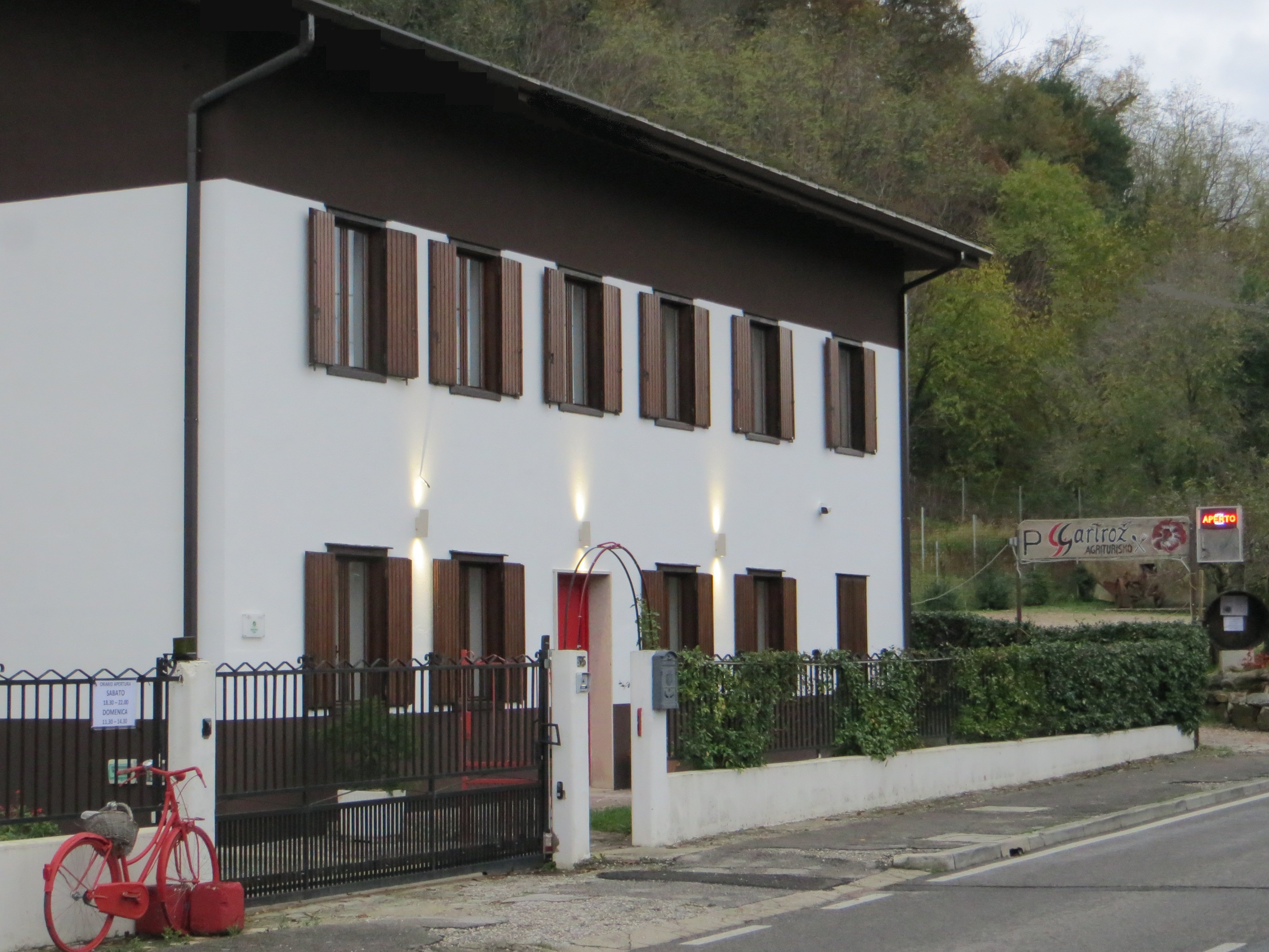 Agriturismo G.GARTROZ-官方