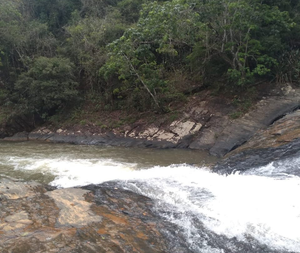 Cachoeira do Retiro-Santa Leopoldina必去景点