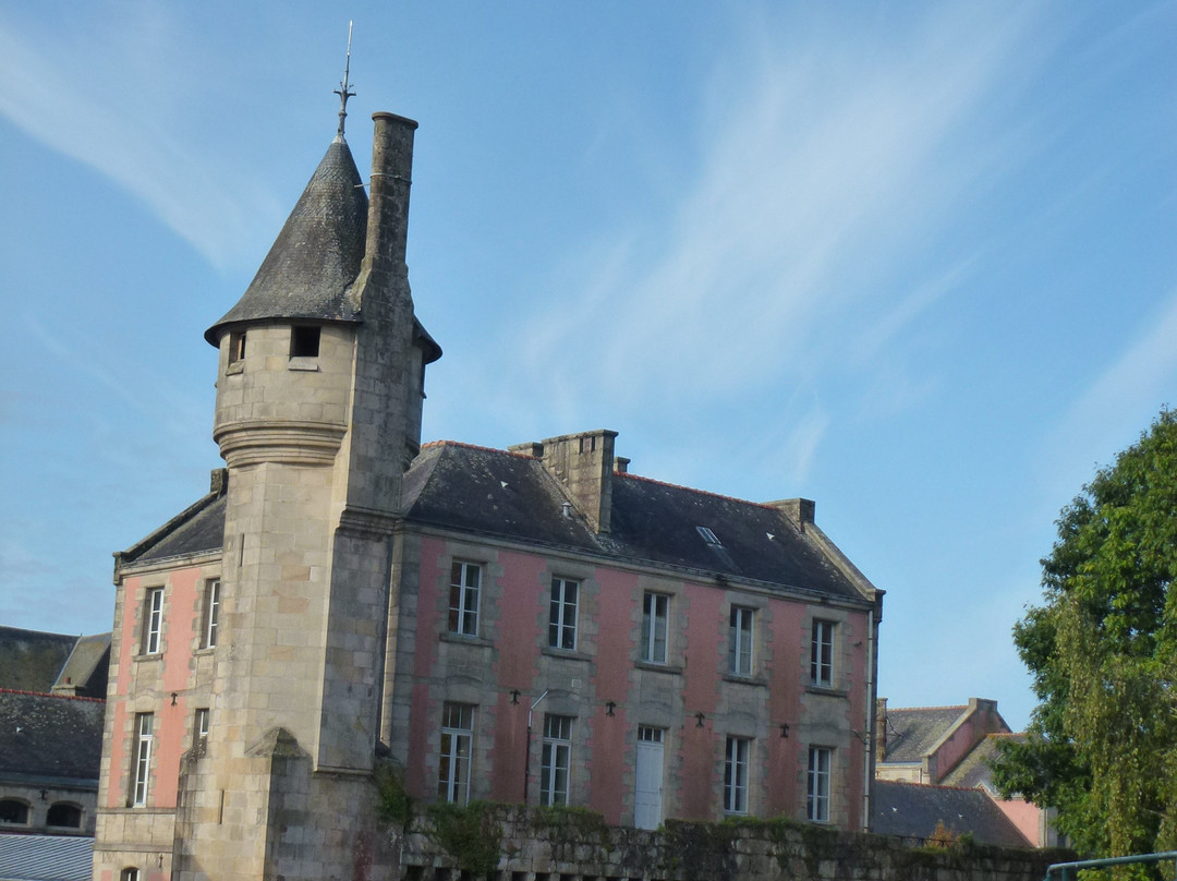 Les fortifications de Quimper-坎佩尔必去景点