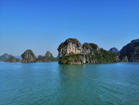 La Paci Cruises-下龙湾必去景点