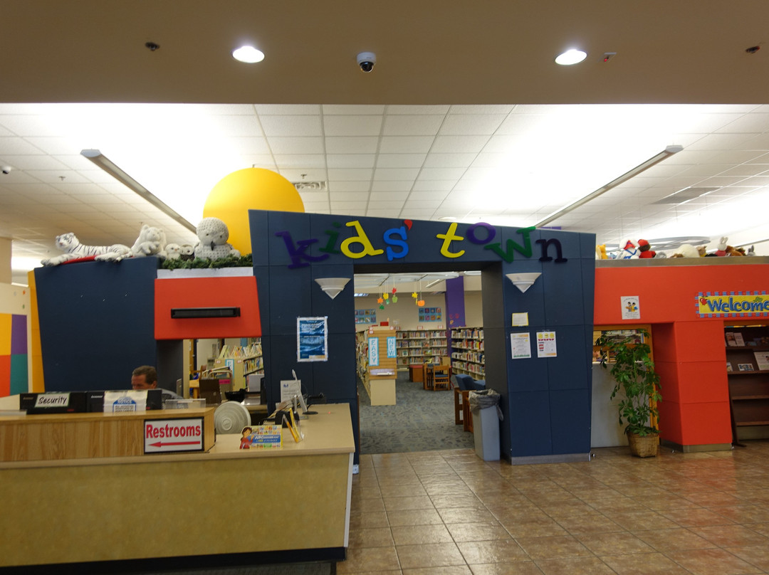 Mohave County Library-哈瓦苏湖城必去景点