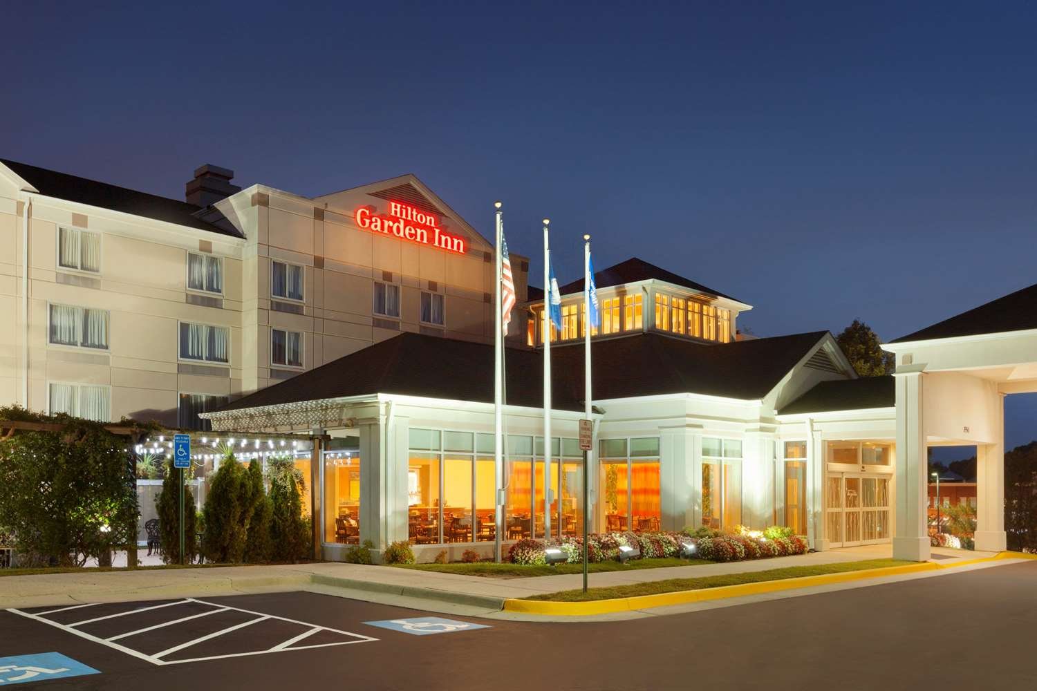 Hilton Garden Inn Fairfax-官方