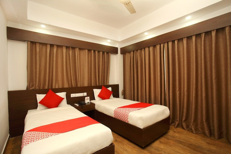 Oyo 525 Hotel Aloka Inn主图