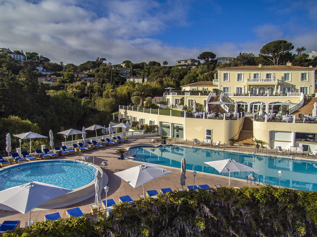 贝尔罗斯别酒店主图