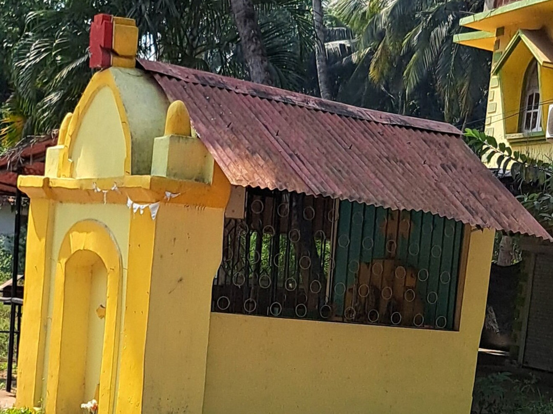 Holy Cross At Godinhovaddo-马久达必去景点