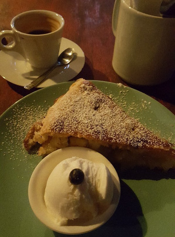 Carpe Diem cafe bar-第比利斯必去景点