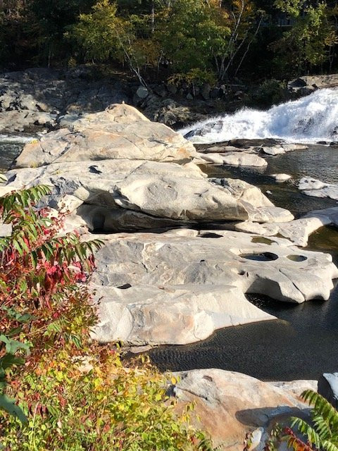 Salmon Falls-Shelburne Falls必去景点