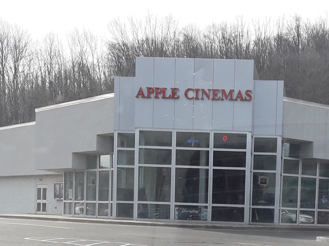Apple Cinemas景点图片