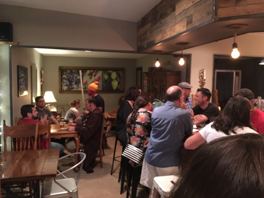 Lemon Grove旅游景点-Next Door