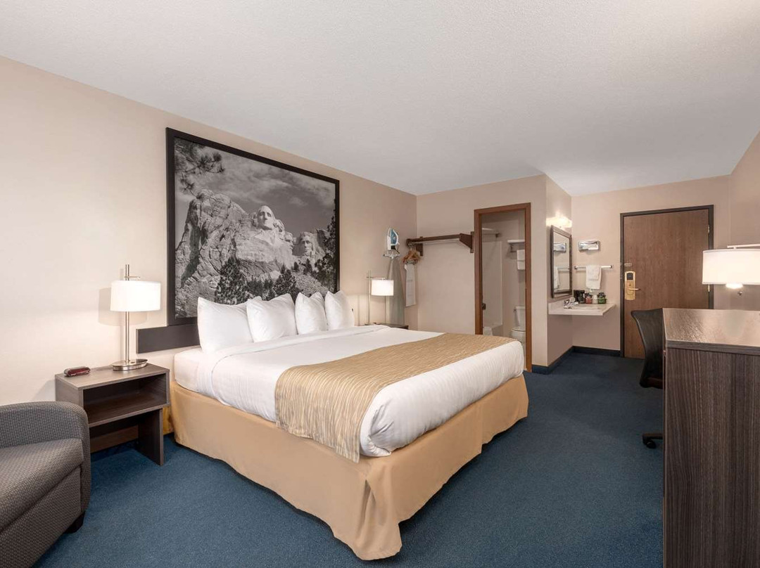 Super 8 by Wyndham Sturgis主图