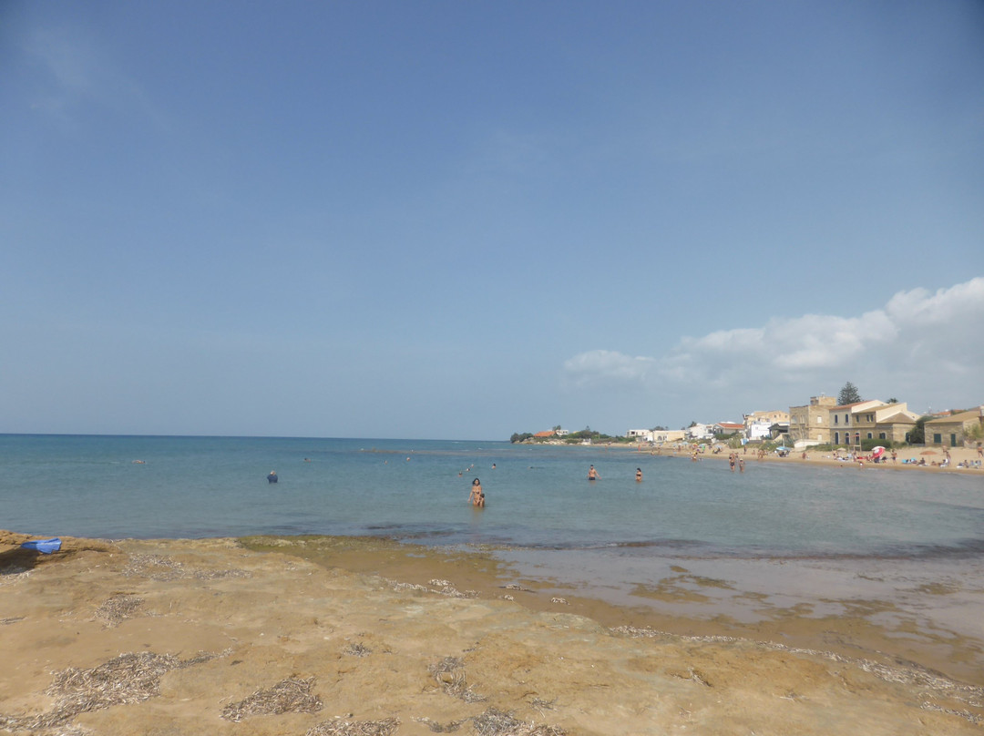 Spiaggia di Puntasecca景点图片