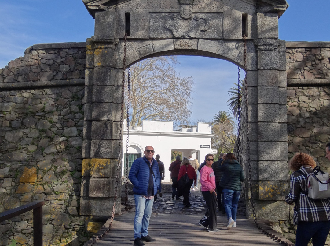 Bastión de San Miguel-科洛尼亚·德尔萨克拉门托城必去景点