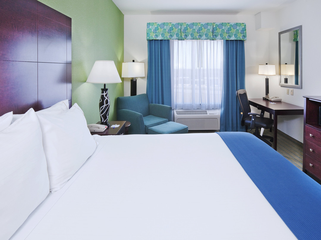 Holiday Inn Express & Suites Graham by IHG主图