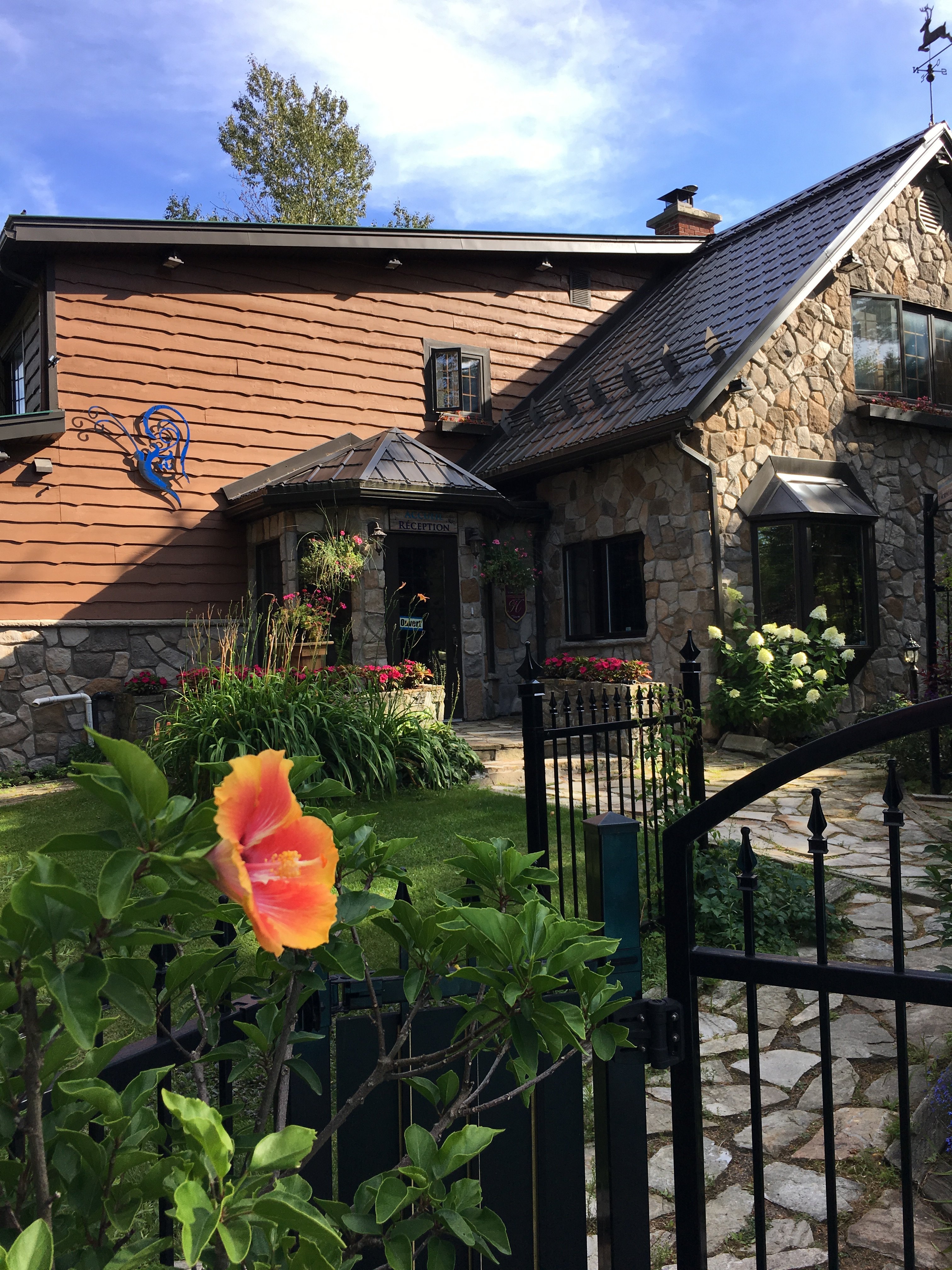 Auberge Le Papillon Sauvage-官方