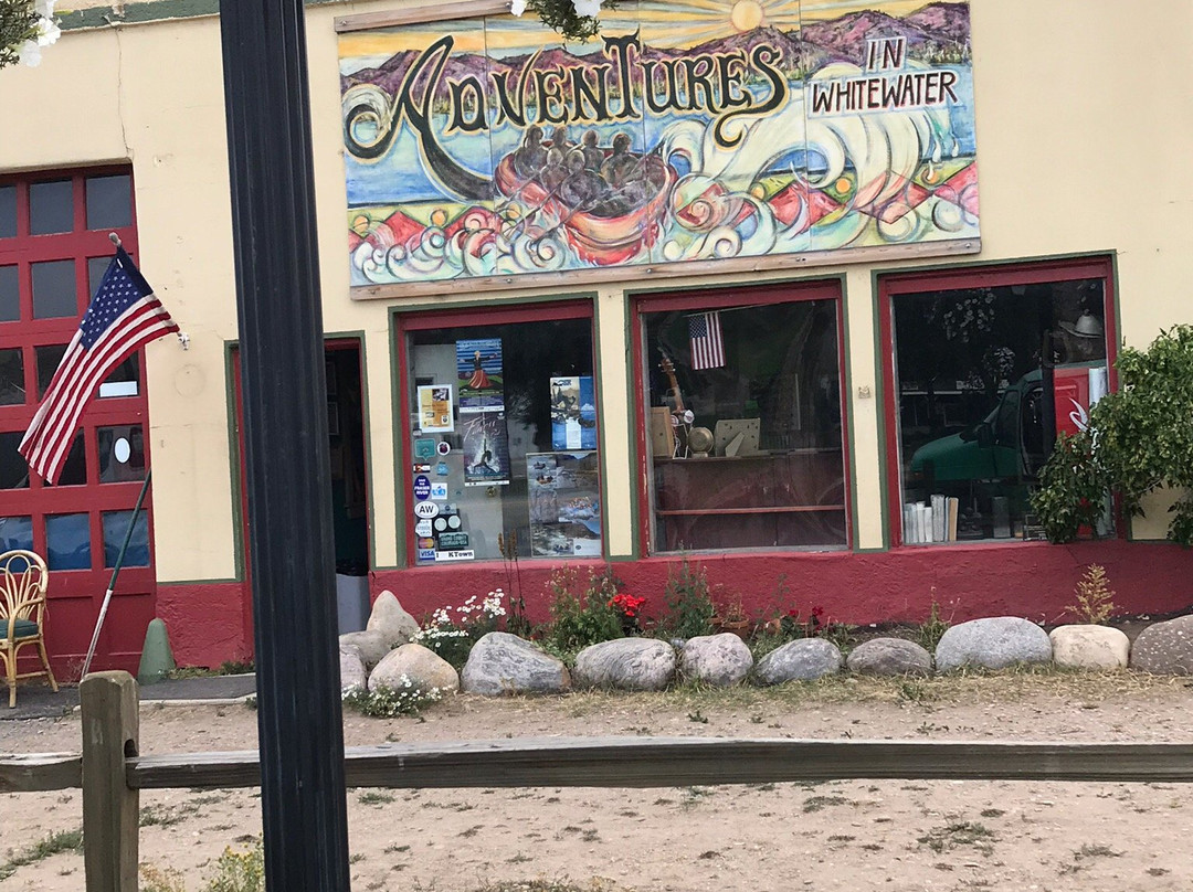 Adventures in Whitewater-Kremmling必去景点