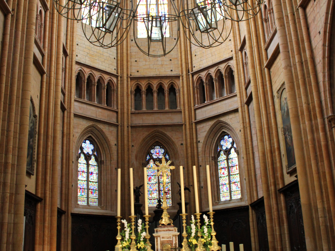Cathédrale Saint-Bénigne de Dijon-第戎必去景点