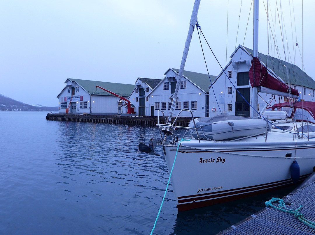 Boreal Yachting Day Trips景点图片