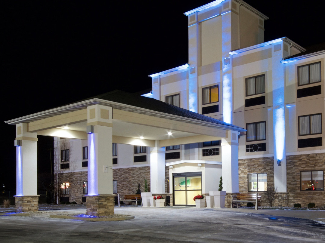 Holiday Inn Express Adrian by IHG主图