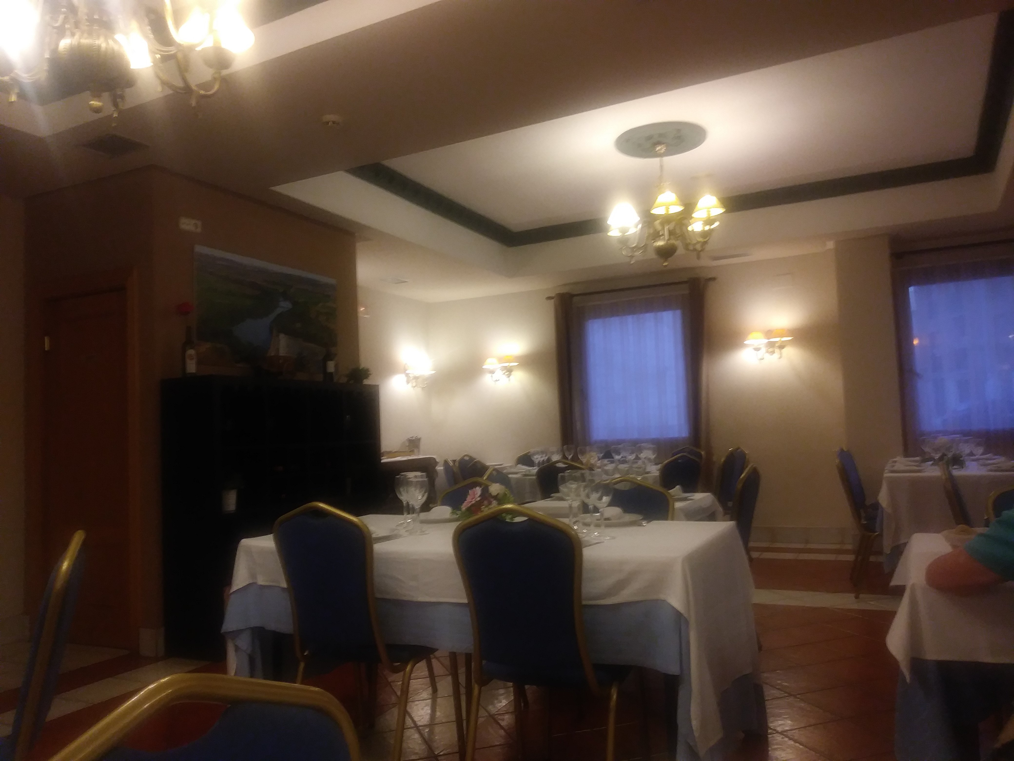 Hotel Maria De Molina-餐饮